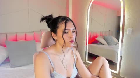 Snapshot of eimmy_bm chatting on September 20, 3:13 pm eimmy_bm online show from September 20, 3:13 pm