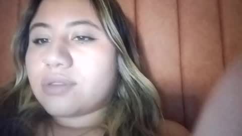 EIMY   MODEL INDEPENDENT online show from April 8, 7:08 am