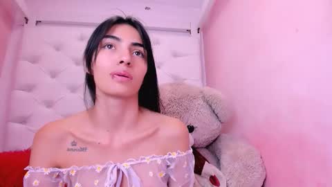 eimy online show from March 7, 12:57 pm