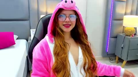 EimmyJones online show from October 21, 3:40 am