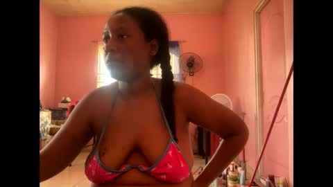 Eirondra Valeen online show from February 24, 12:58 pm