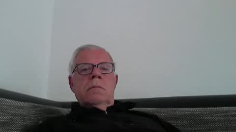 eisbaer1957 online show from April 12, 6:07 am