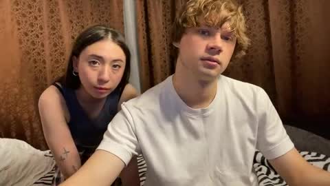 Eitan online show from April 22, 5:47 pm