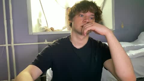 Eitan online show from April 23, 11:20 am