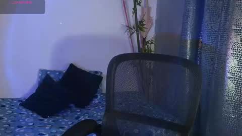 Snapshot of eithan_jonnes chatting on February 28, 8:32 pm Eithan online show from February 28, 8:32 pm