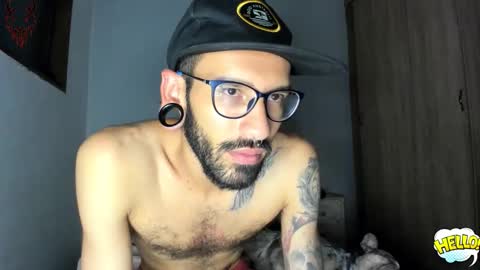 eithan_rune online show from February 26, 5:28 am