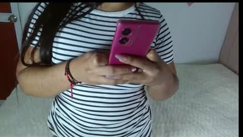 Snapshot of eithana_spicy chatting on February 22, 3:43 pm Eitha online show from February 22, 3:43 pm