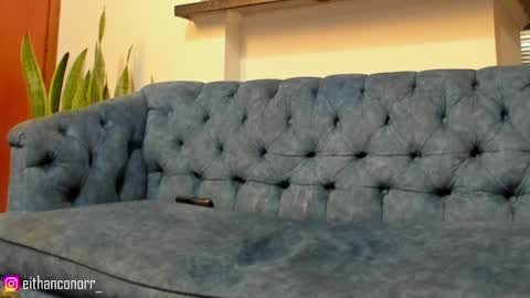 EITHAN CONOR online show from December 18, 5:59 am