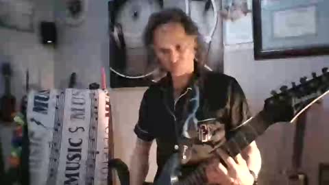 ThongLover6869 online show from April 18, 1:09 am