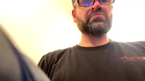 Snapshot of ejbooker11 chatting on November 1, 4:58 am PiedPiper online show from November 1, 4:58 am