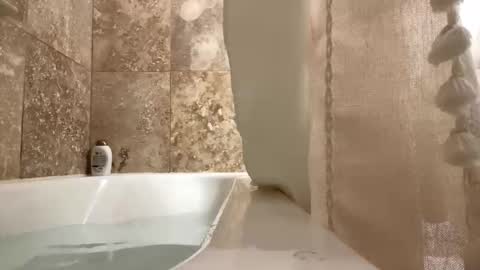 South Utah lady licker online show from January 13, 6:18 am