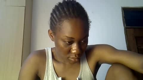 Snapshot of el_petite chatting on December 9, 7:50 pm petite online show from December 9, 7:50 pm