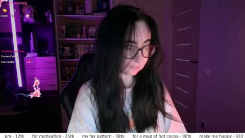 If you like it when I meow give me a thumbs up online show from April 13, 10:43 am