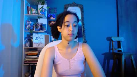 Ela  Help me reach 100 thumbs up online show from November 20, 10:59 am