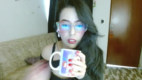 ela_3611 online show from April 5, 6:49 pm
