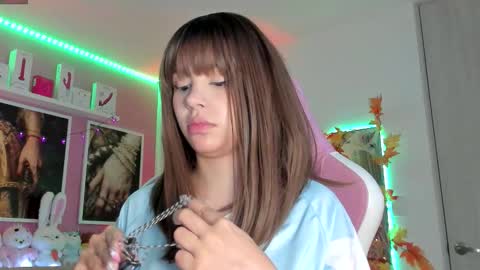 Ela online show from October 9, 4:54 am