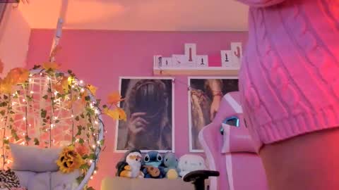 Ela online show from October 26, 5:35 am