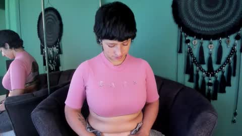 elaine87_ online show from March 1, 11:34 am