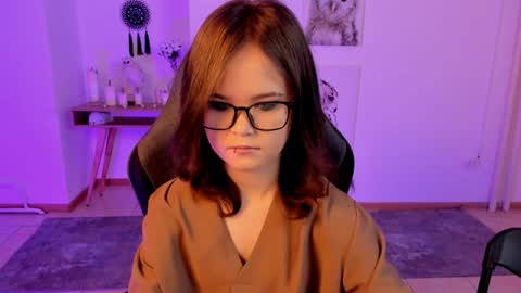 Your sweet girl online show from January 25, 7:28 pm