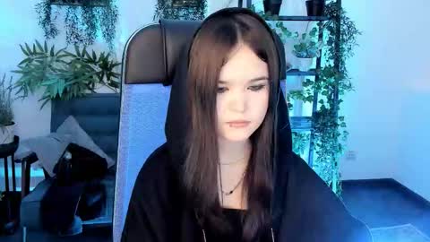 Your sweet girl online show from November 22, 9:47 pm