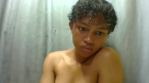 elaliealdy online show from November 23, 5:51 am