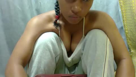 elaliealdy online show from March 14, 7:36 am