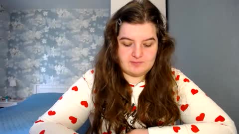 Elanis online show from February 20, 10:27 am