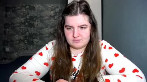 Elanis online show from February 20, 4:36 pm