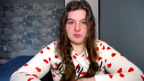 Elanis online show from March 8, 10:00 am