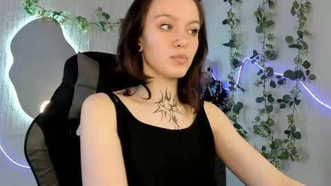 elastikiss online show from April 16, 6:25 am