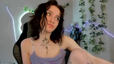 elastikiss online show from April 23, 6:36 am