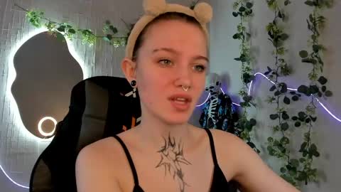 elastikiss online show from May 8, 8:52 am