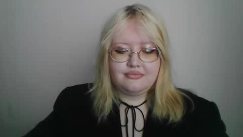 elayne_sweet online show from March 7, 8:11 am