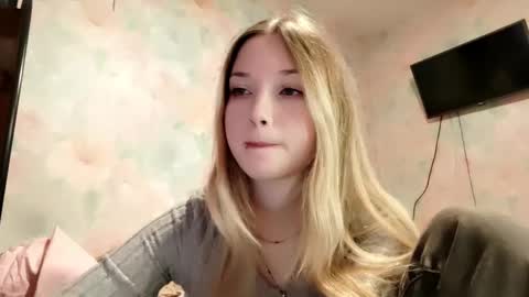 MIa online show from April 10, 11:37 am