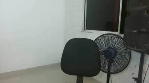 elcejass online show from May 9, 3:12 am