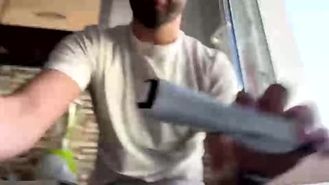 elchapoguzman95 online show from November 14, 10:47 am