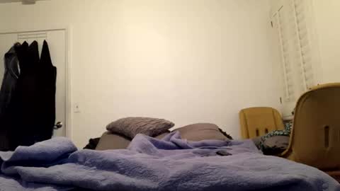 Snapshot of elckdog chatting on October 27, 5:00 am elckdog online show from October 27, 5:00 am