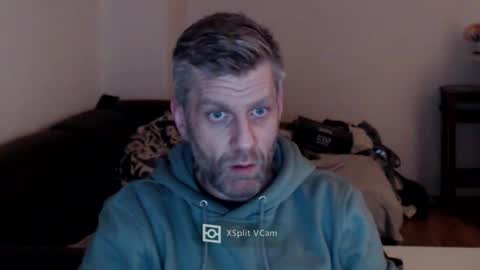 Snapshot of elculiador2207 chatting on December 26, 3:16 am Timm online show from December 26, 3:16 am