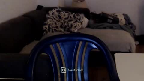 Snapshot of elculiador2207 chatting on January 1, 3:02 am Timm online show from January 1, 3:02 am