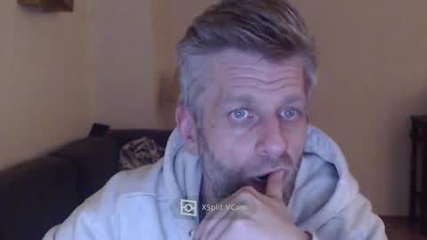 Snapshot of elculiador2207 chatting on January 13, 7:21 pm Timm online show from January 13, 7:21 pm