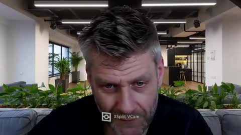 Snapshot of elculiador2207 chatting on March 8, 9:50 am Timm online show from March 8, 9:50 am