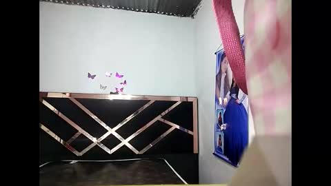 Snapshot of electra_tay1 chatting on October 19, 7:36 pm electra_tay1 online show from October 19, 7:36 pm