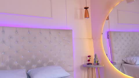 ELECTRA  online show from September 20, 7:26 pm