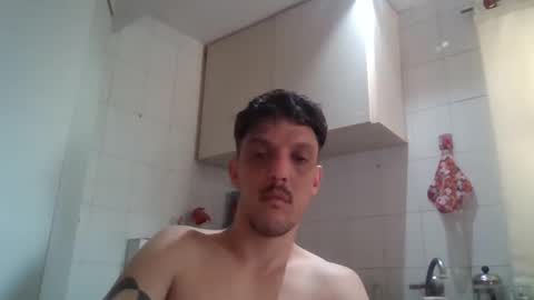 Snapshot of electrodreams chatting on September 30, 9:20 pm electrodreams online show from September 30, 9:20 pm