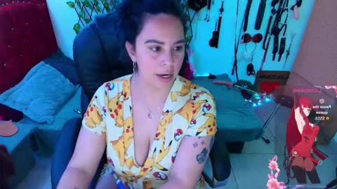 Snapshot of elektra_91 chatting on October 23, 2:38 pm elektra online show from October 23, 2:38 pm