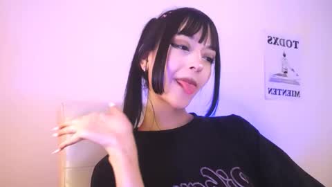 Snapshot of elektra_sky11 chatting on March 2, 5:08 am Elektra Sky online show from March 2, 5:08 am