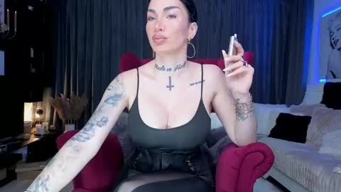 Snapshot of elektravelvet chatting on January 28, 6:16 am ElektraSheDemon online show from January 28, 6:16 am