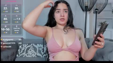 Snapshot of elen_cr chatting on September 29, 4:39 am Elen CR online show from September 29, 4:39 am