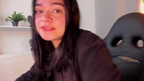 Snapshot of elen_cr chatting on October 11, 1:20 pm Elen CR online show from October 11, 1:20 pm