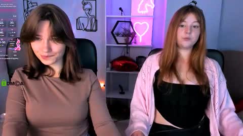 Snapshot of elen_dark chatting on October 3, 9:45 pm elen_dark online show from October 3, 9:45 pm